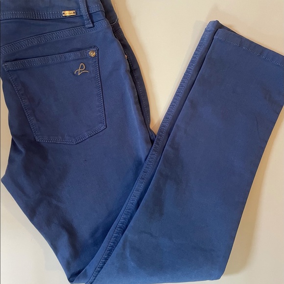 🆕 DL1961 Light Blue “Toni” High-Rise Cropped Pants Sz: 27 - Picture 4 of 10